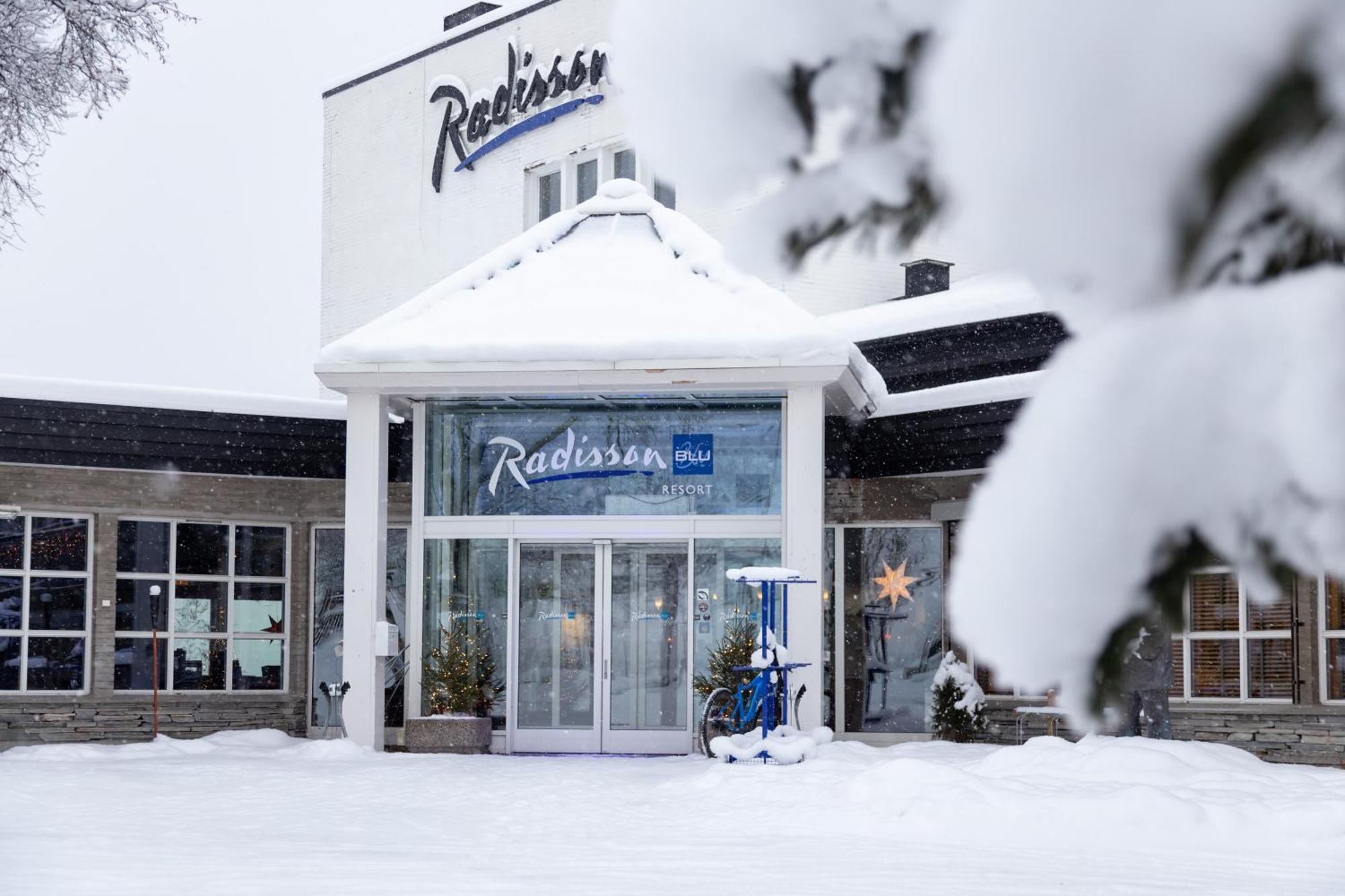 Отель Radisson Blu Resort,