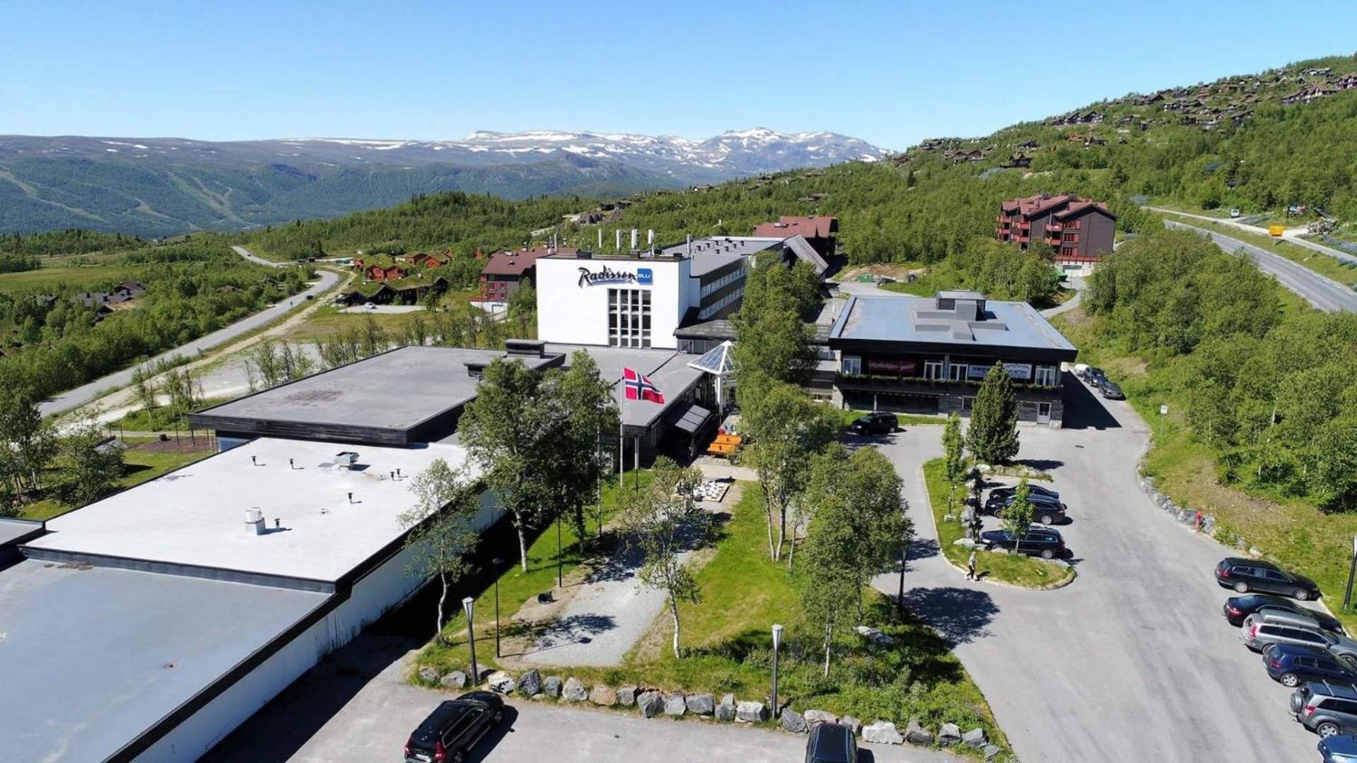 Radisson Blu Resort, Hotell
